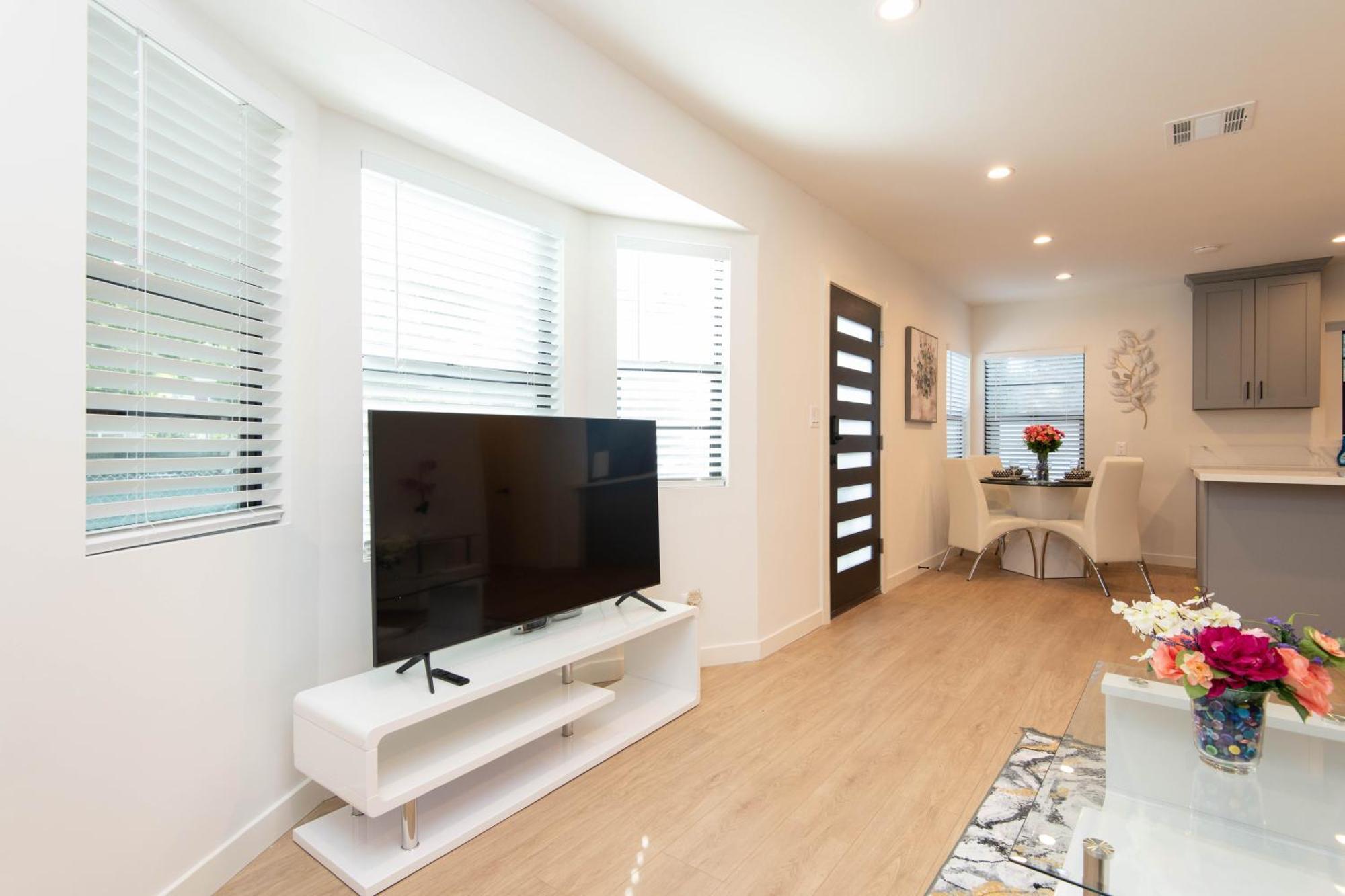 Dream Apartment Burbank